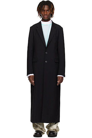 Dries Van Noten ブラックコート 奇をてらわない“7六歩”」。大人がこの春選ぶべきドリス・ヴァン