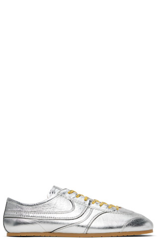 【関税込み】Dries Van Noten シルバー レザースニーカー Dries Van Noten: シルバー レザースニーカー | SSENSE 日本