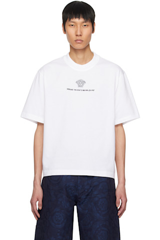 VERSACE メドゥーサ刺繍入り Tシャツ ホワイト Versaceのホワイト メドゥーサ ミラノ 刺繍 Tシャツがセール中
