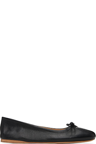 【関税込み】JW Anderson ブラック サテン バレエシューズ JW Andersonのブラック ラウンドトゥ レザー バレエシューズが