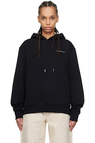 【送料&関税込】Jacquemus Logo Embroidered Drawstring Hoodie JACQUEMUS: Black 'The embroidered sweatshirt' Hoodie | SSENSE