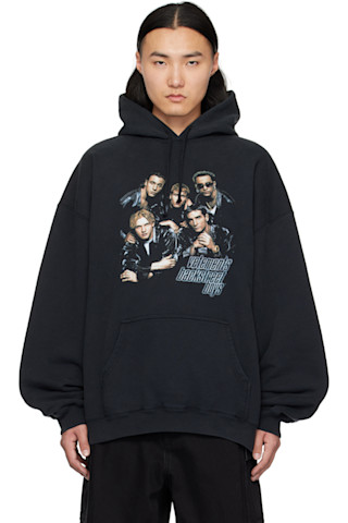 【関税込み】VETEMENTS ブラック  フーディ VETEMENTS zip-up Hoodie | Black | FARFETCH JO