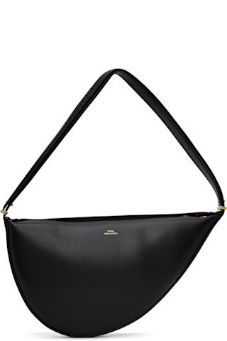 【TOTEME】レザー スクープスリング ブラック TOTEME: ブラック Scooped レザー スリングバッグ | SSENSE 日本
