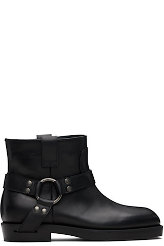 Balmainのブラック Biker カーフスキン アンクルブーツがセール中