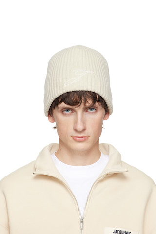 JACQUEMUSのオフホワイト 'The Espiral' ビーニーがセール中