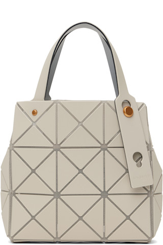 バッグ BAOBAO ISSEY MIYAKE CARAT WHITE BAIGE BAO BAO ISSEY MIYAKE Carat Handbag - Ivory – MoMA Design Store