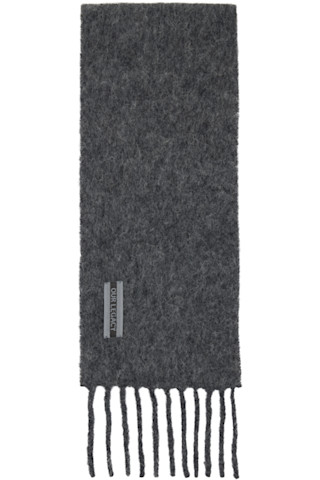 OUR LEGACYのグレー Estate マフラーがセール中