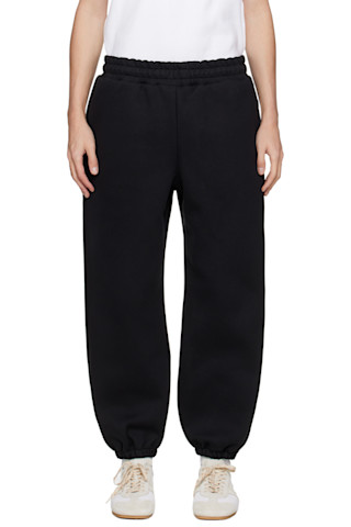 Seventhのブラック V2 Stacks スウェットパンツがセール中