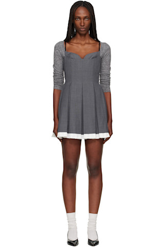 Shushu/Tongのグレー プリーツ キャミソール ミニワンピースがセール中