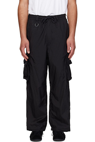 Y-3のブラック Nylon Wired 3 Stripes カーゴパンツがセール中