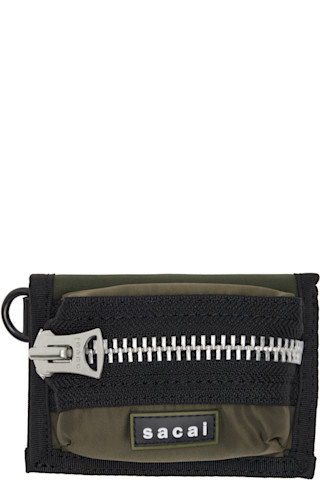 sacai: カーキ Pocket 三つ折り財布 | SSENSE 日本