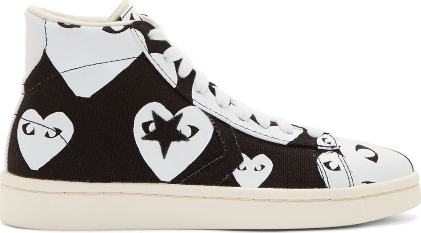 Comme des Garçons Play Black & White Heart Print Converse Edition High-Top Sneakers