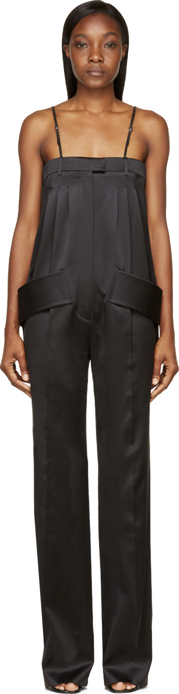 Shop by category Build your weekday wardrobe with brilliant options from our collection of women’s tailoring. With silhouette flattering dresses and tailored suits and trousers, our designs in white, navy, floral and stripes offer a smart finish.