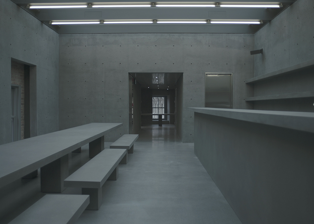 Espace | SSENSE France