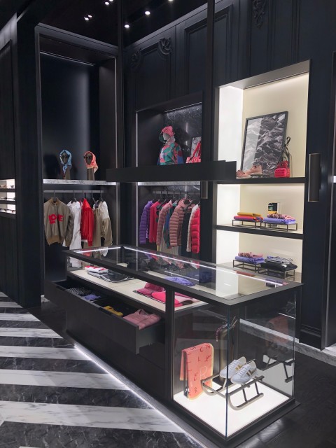 User Experience: Moncler Mexico City