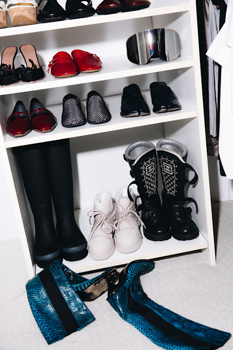 Cult Linguistics with Madeline Argy