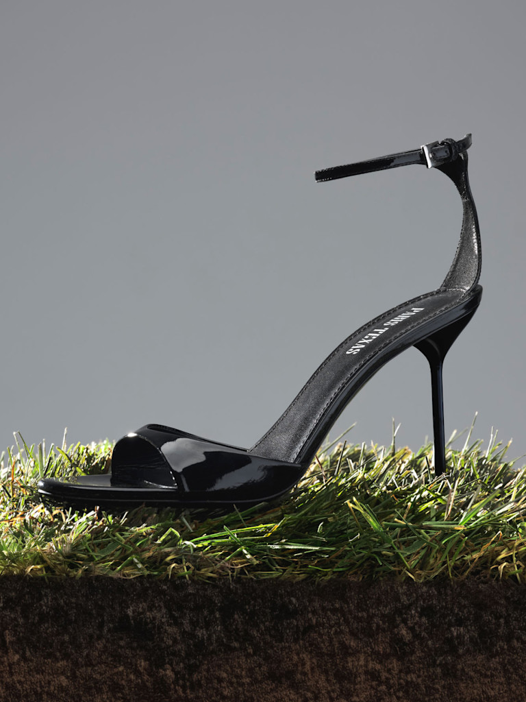 The Derrick Gee Method for Finding Amazing Music