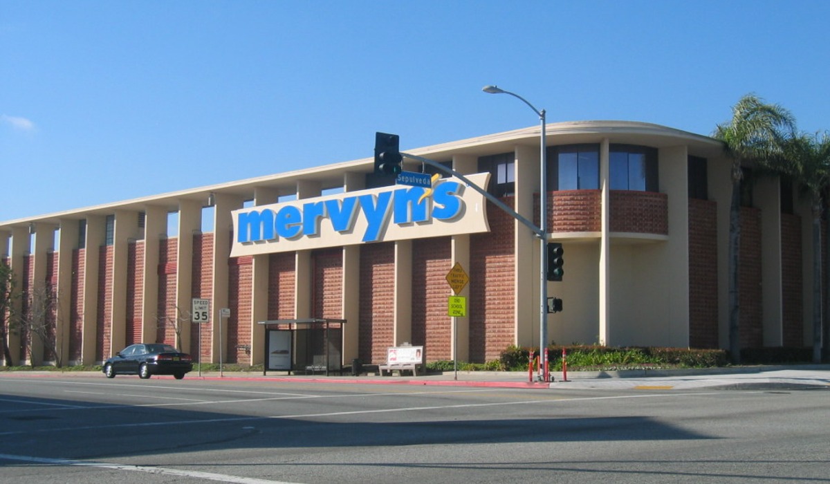 19. Mervyn's