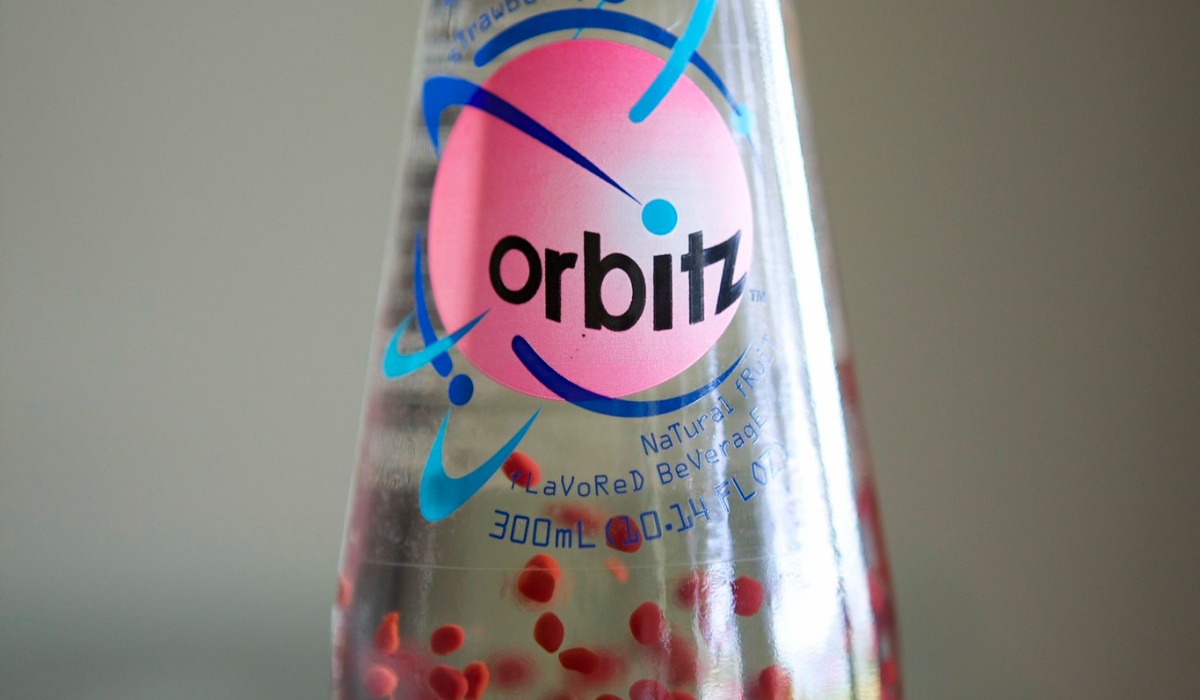 Orbitz, the Drink With Floating Spheres