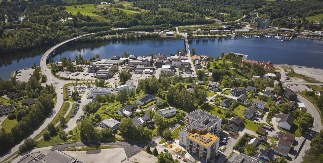 Flyfoto av Sundet i Eidsvoll og området rundt