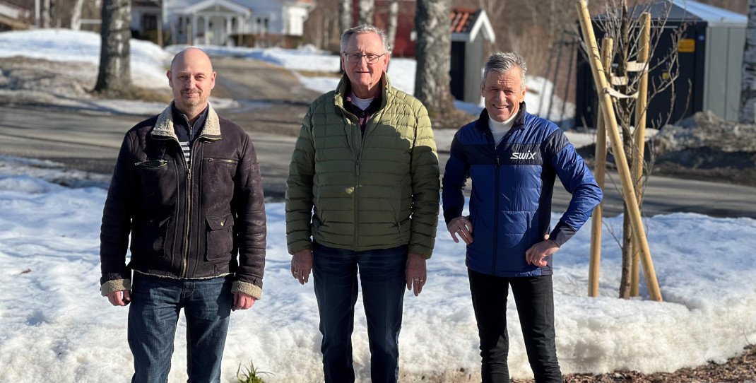 Leder for hovedutvalget helse og omsorg sammen med leder av eldrerådet og medlem i råd for mennesker med funksjonsnedsettelse.
