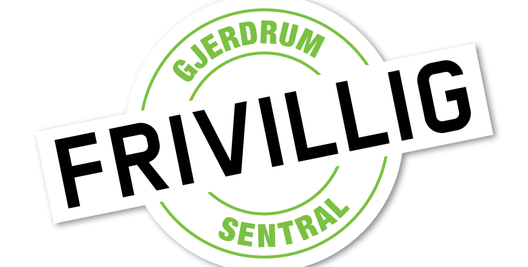 Logo for Gjerdrum frivilligsentral. En hvit sirkel med grønn kant. Øverst står "GJERDRUM" og nederst "SENTRAL" med grønn skrift. Midt i sirkelen er et hvitt rektangel med ordet "FRIVILLIG" i store svarte bokstaver.