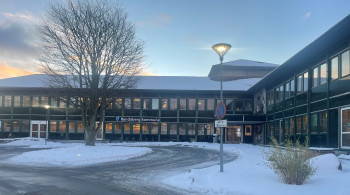 Randaberg kommunehus en desembermorgen. Randaberg kommunehus en desembermorgen.