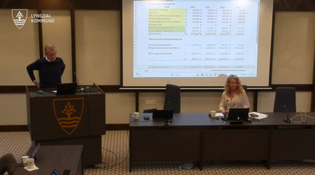 Fra budsjettmøtet i formannskapet 27. november, Bernt Mushom på talerstolen