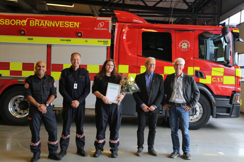Fra venstre Peter Gustafsson (Brannformann Sarpsborg brann og feievesen), Terje Surdal (Brannsjef Sarpsborg brann og feievesen), Ida Amalie Onstad (Beredskapsrådgiver Sarpsborg brann og feievesen), Erling Bendiksen (Kunde- og salgsleder i KLP) og Hasse Ekman (Direktør teknisk, Sarpsborg kommune).