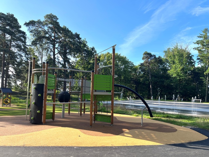 Ny lekeplass i Kulås