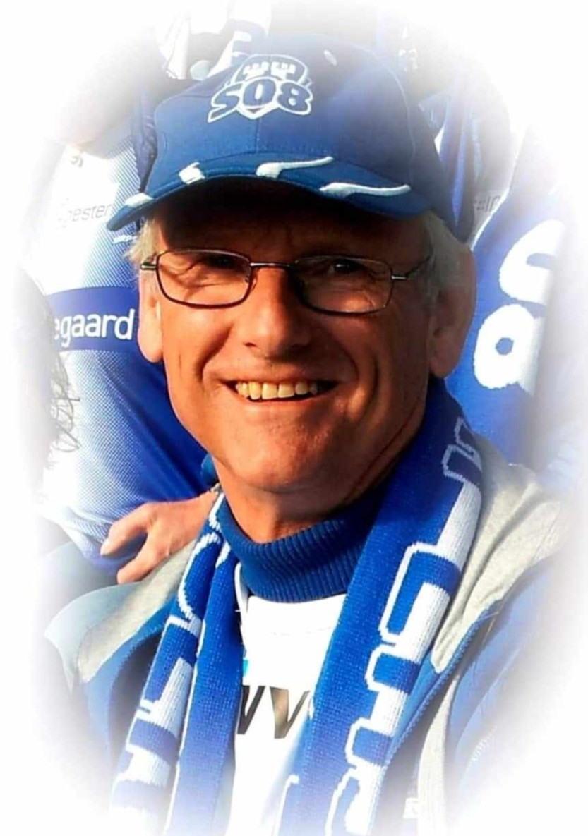 08-SUPPORTER: Andreas Bergerud var trofast Sarpsborg 08-supporter. Han rakk akkurat å fylle 69 år før han døde i januar '21. (foto Frank W. Githmark)