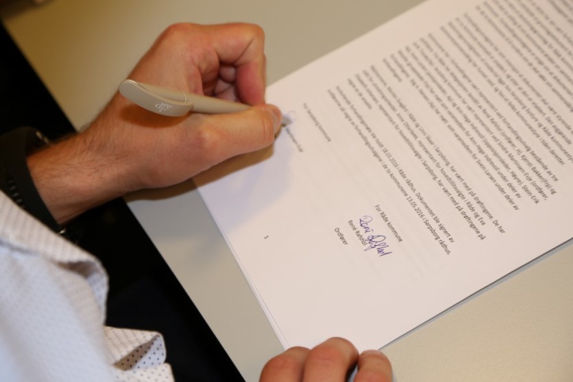 Sarpsborg og Råde skrev under