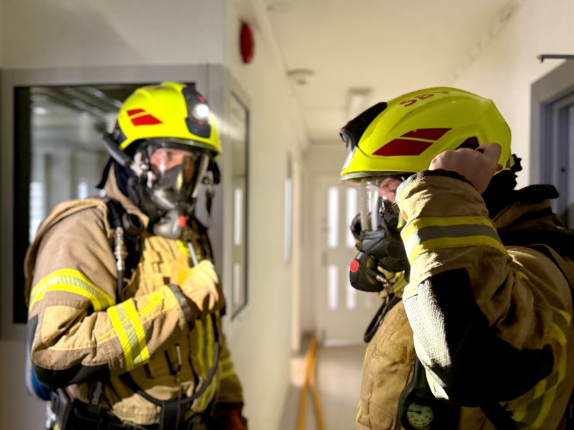 ØVELSE: Brannvesenet på øvelse (foto Ole Christian Foss)