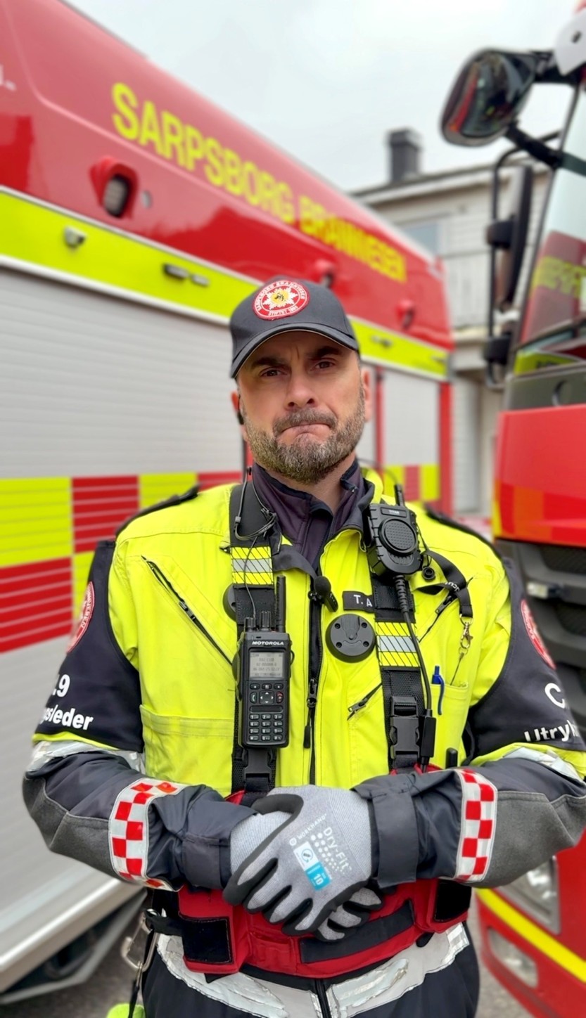 Utrykningsleder i Sarpsborg brannvesen Tommy Ahmad (foto Ole Christian Foss)