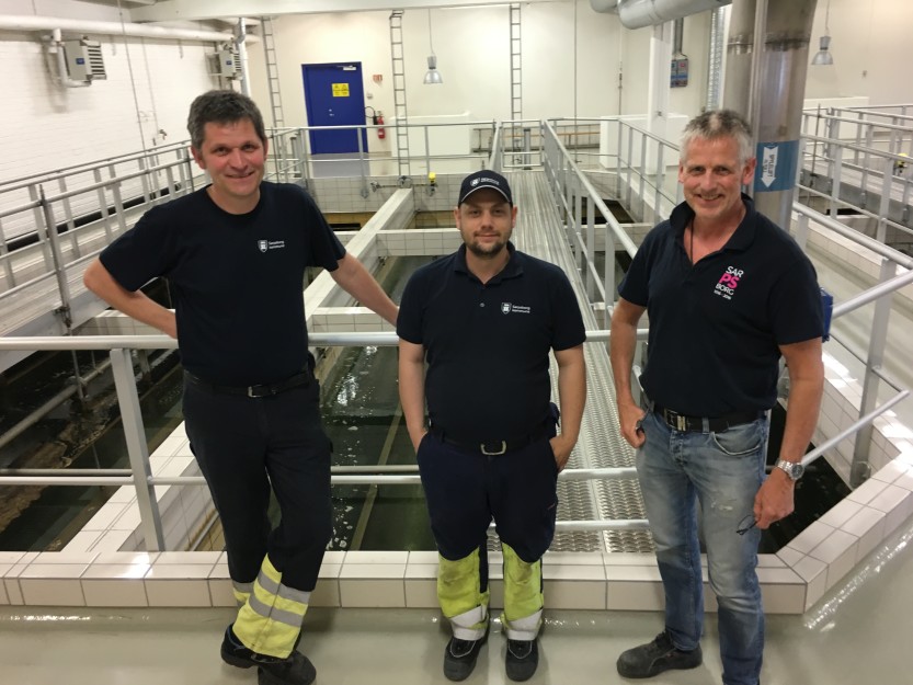 Full kontroll ved Baterød vannverk. Cato Brynildsen (t.v), Michael Lencner og Kurt Magnussen.