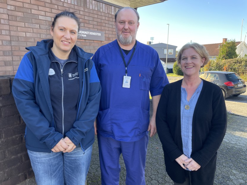 Karen Elisabeth Hagen, Lars Grunde Olsen og Guro Bjerke i hjemmetjenesten i Sarpsborg.