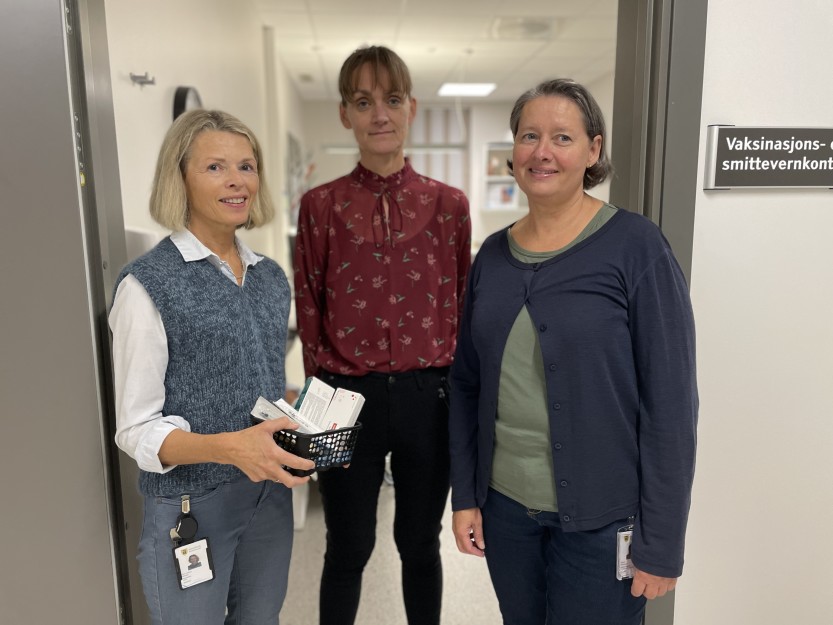 Medarbeidere på vaksinasjonskontoret