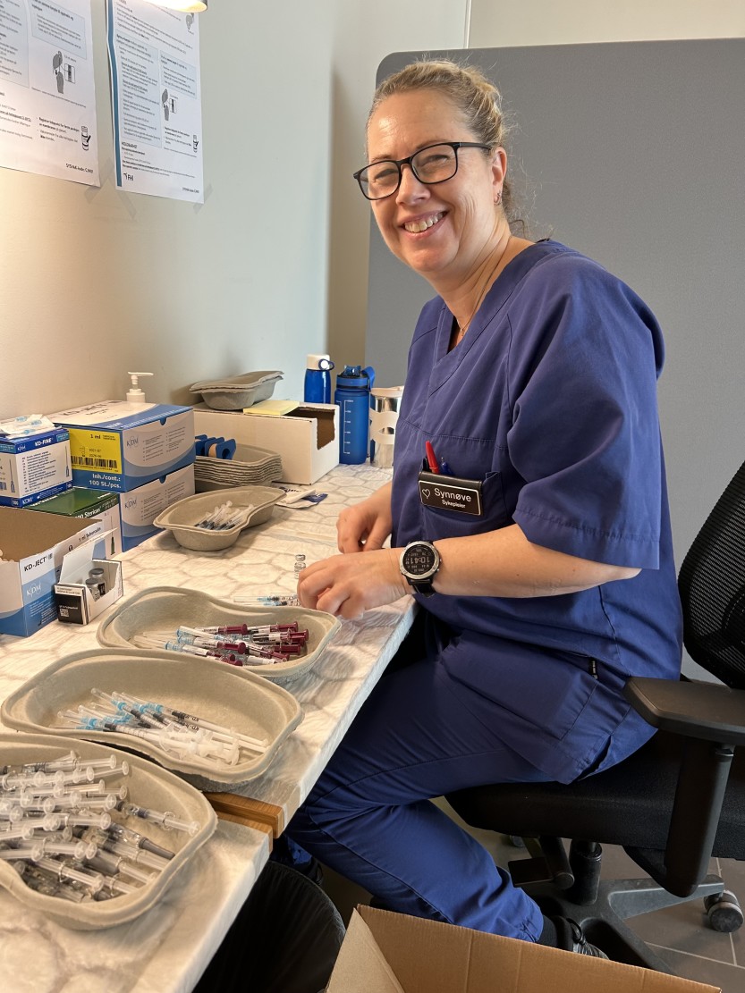 Hektiske dager for medarbeiderne under massevaksinasjon