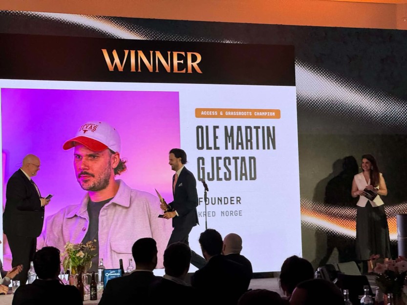 Ole Martin Pedersen Gjestad vant global pris i esport