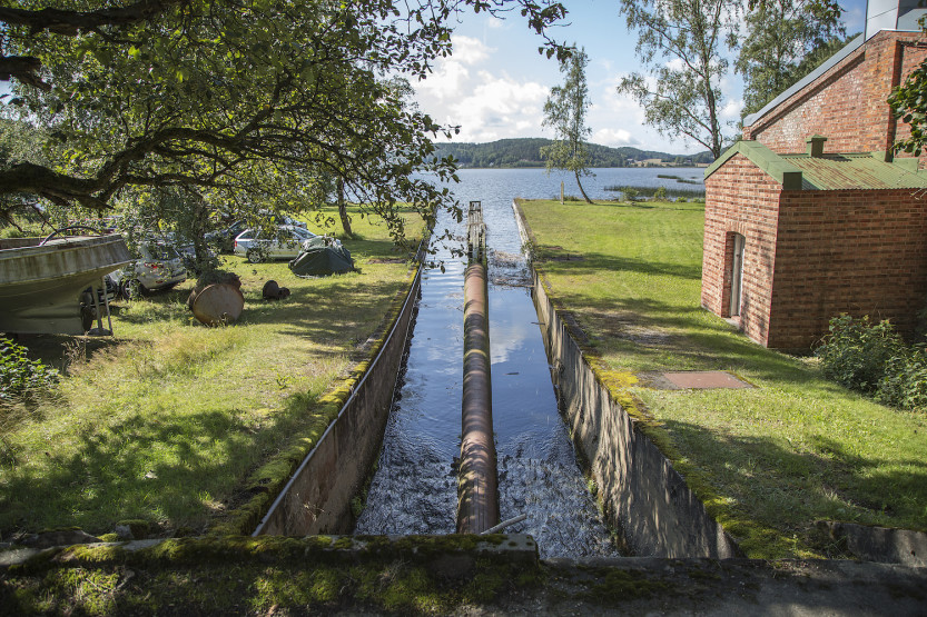 Utendørsutstilling om tømmertunnelen i Eidet