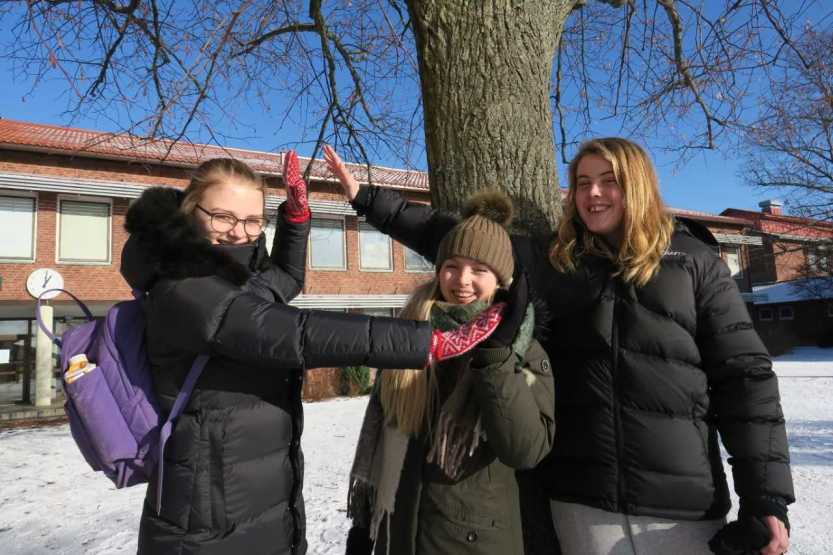 Kruseløkka ungdomsskole vant østfoldfinalen av Klassequizen og skal representere Østfold i landsfinalene i april og mai! Foto: NRK