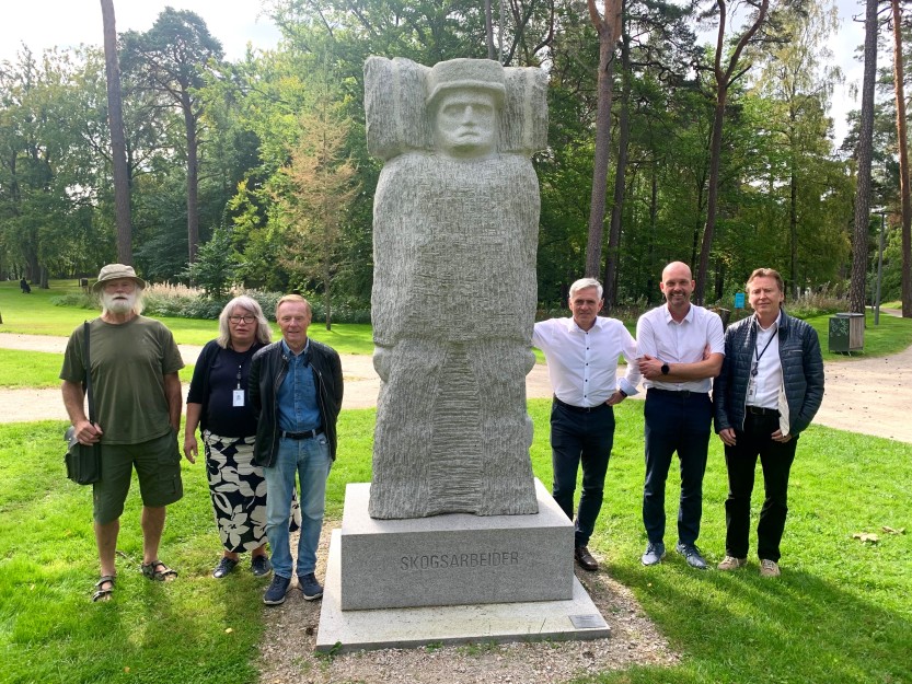 Fra v. kunstner Stig Eikaas, Birgitte Dahlstrøm, Per Olaf Toftner, Dag Arthur Aasbø, Sindre Martinsen-Evje og Henrik Eurenius.