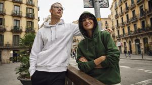 Felpa Basic Hoody