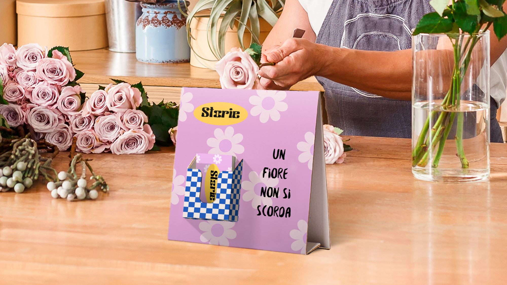 Espositore Da Banco Decora Con 24 Scatole Dolci Automontanti, 4 Fantasie Assortite, Made In Italy, 23,5x16x5 Cm