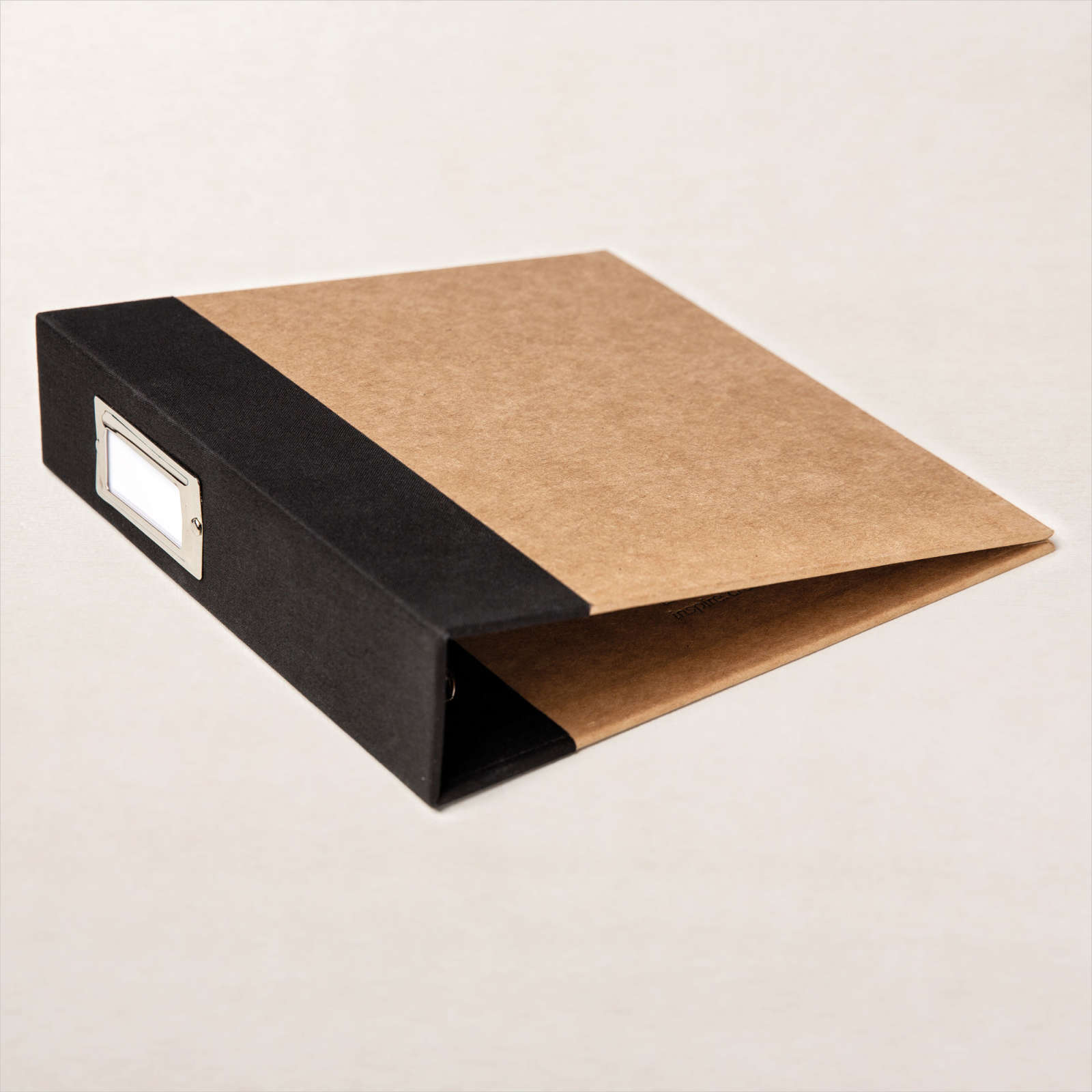 ALBUM 6" X 8" (15,2 X 20,3 CM) - BASIC BLACK