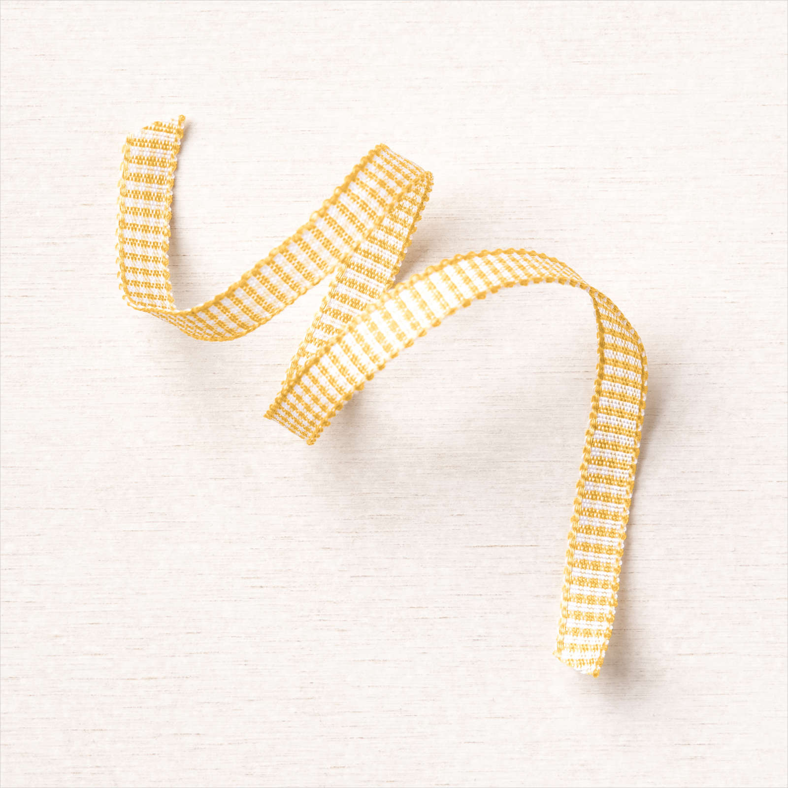 BUMBLEBEE 1/4" (6.4MM) GINGHAM RIBBON