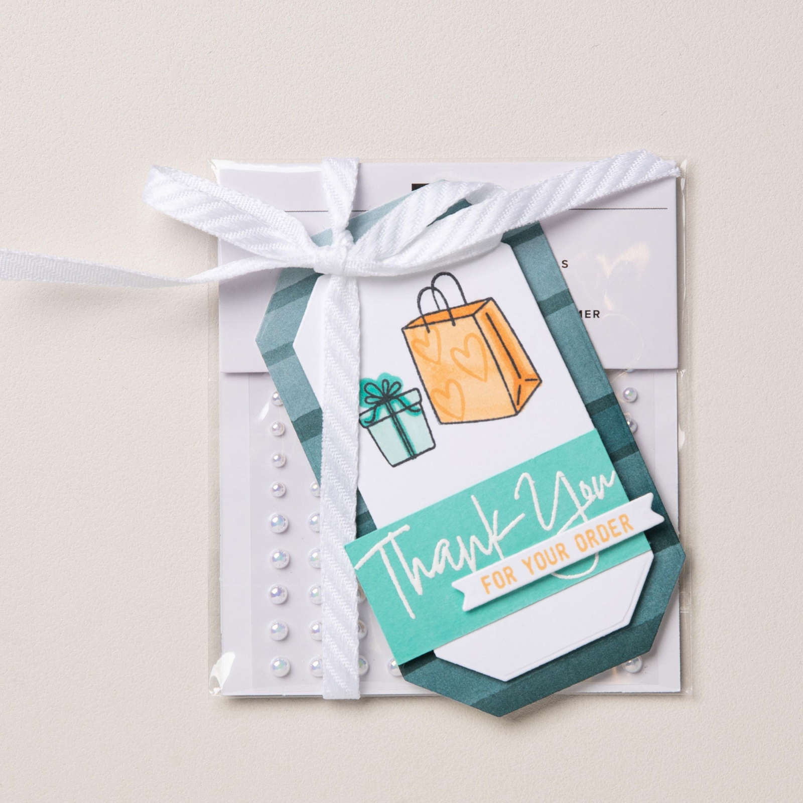 IRIDESCENT PEARL BASIC JEWELS