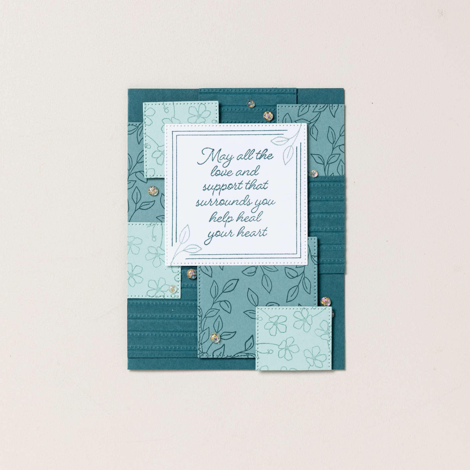 GLANZFLITTER-SCHMUCKSTEINE BUNTER SCHIMMER