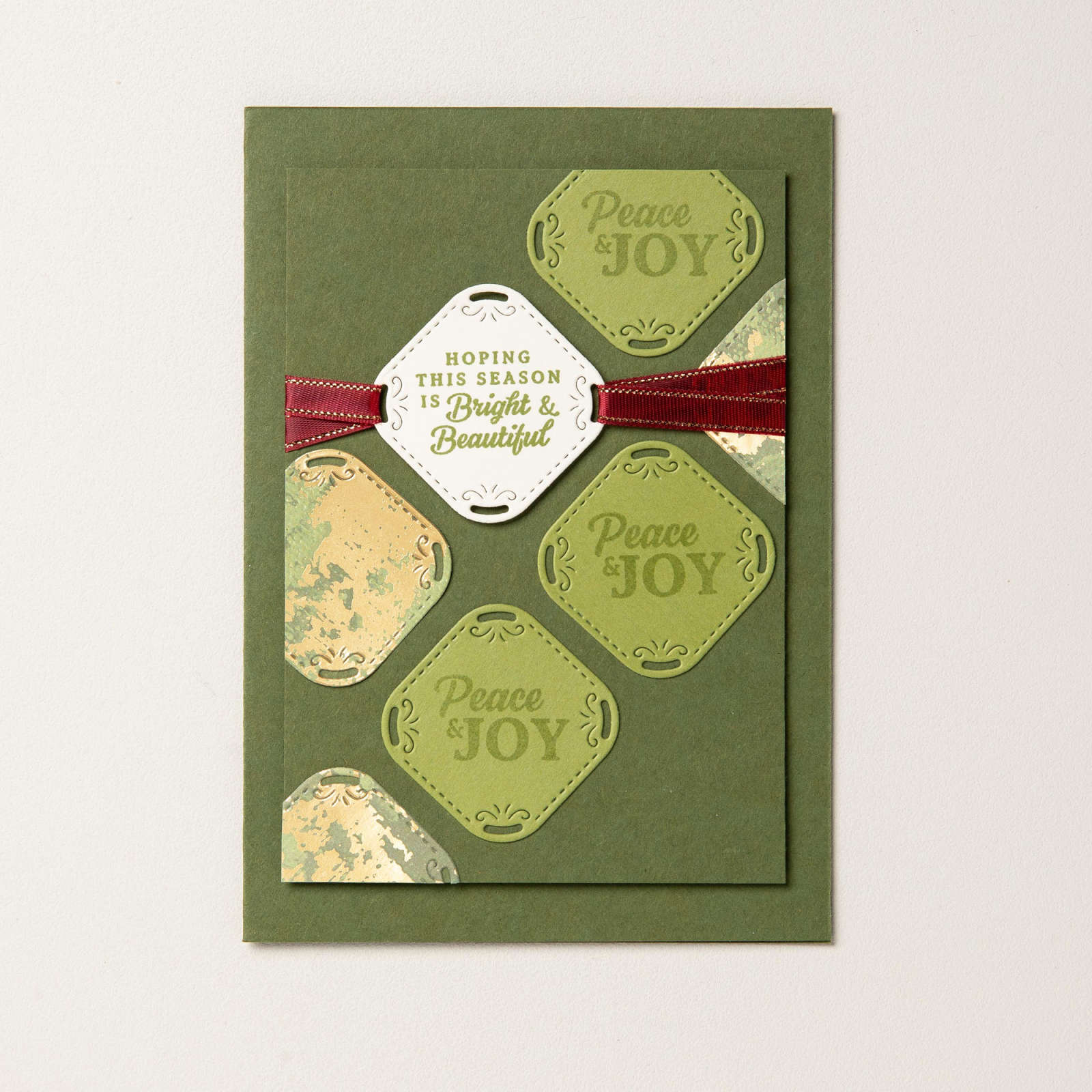 BESONDERES DESIGNERPAPIER 12" X 12" (30,5 X 30,5 CM) ELEGANTE WEIHNACHTSZEIT