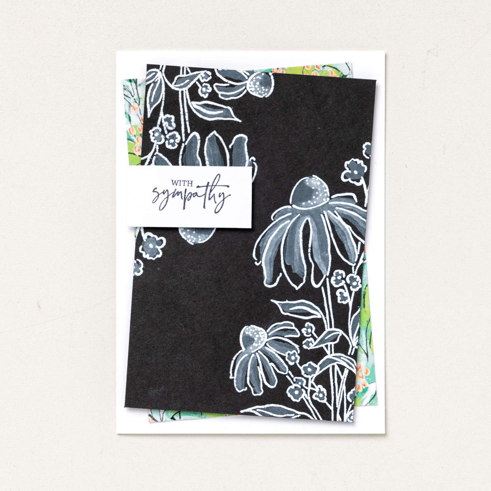 「PAPER IN DESIGN」 Geometric Design - Zippo.ca